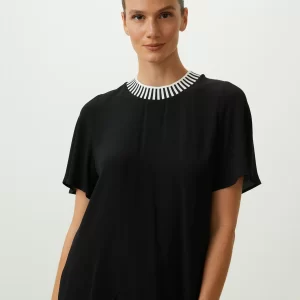 Blusa brasília preta