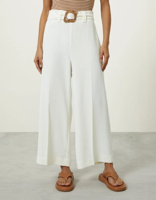 Calça pantacourt vincada - Image 3