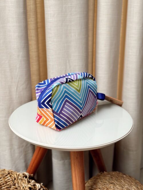 Necessaire Amô Arco-Íris Tropical - Image 3