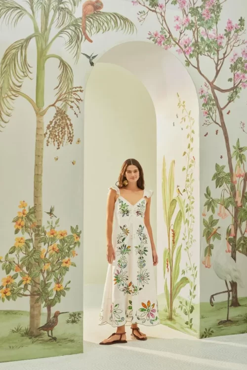 Vestido Bordado Floral Folk