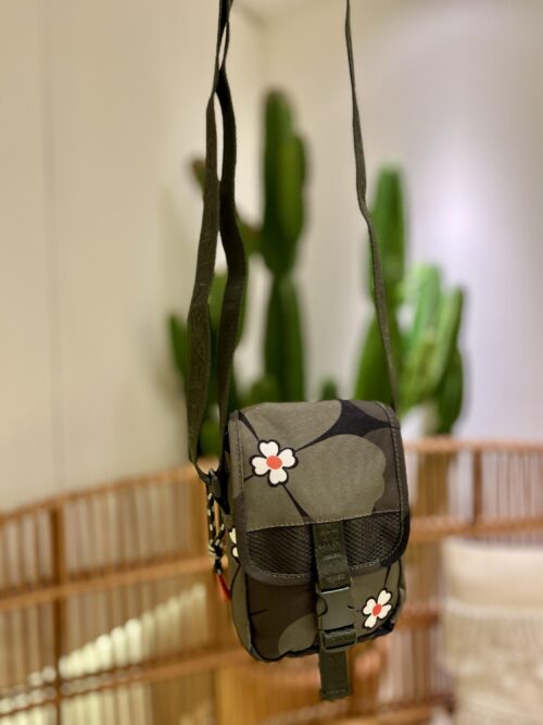Bolsa Farm Fervo Florbela Verde