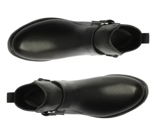 Bota Cano Curto Elo De Metal Preta - Image 4