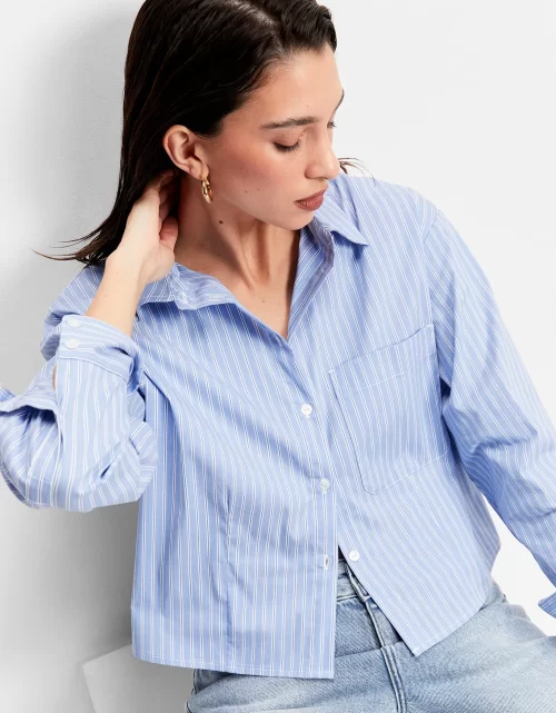 Camisa crooped listrada