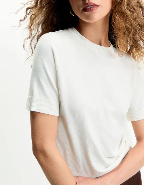 t-shirt tricot básico off white