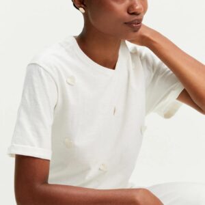 T-shirt mini coração bordado