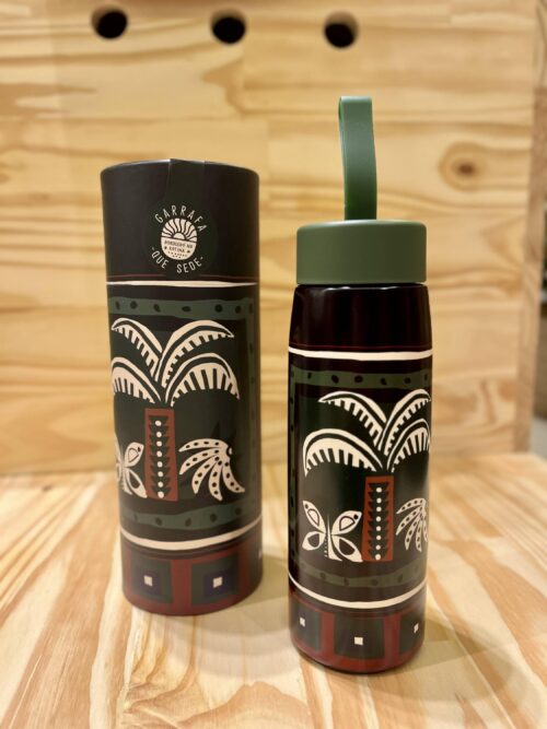 GARRAFA FARM QUE SEDE 500ML GRAFICO TROPI
