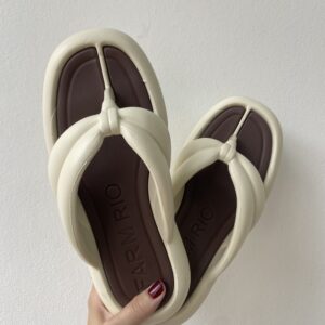 Chinelo Katita Bicolor Branco e Marrom